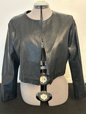 SHEIN Black Cropped Faux Leather Jacket